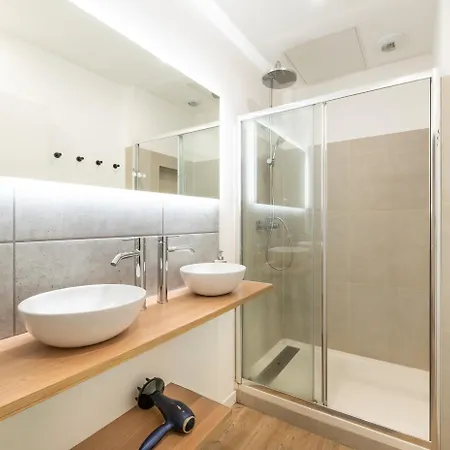 Daire Le Retro With Private Parking