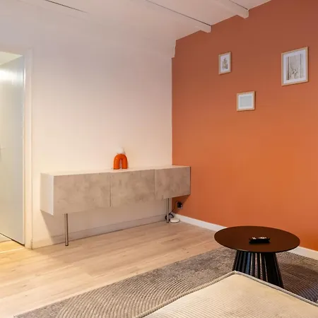 Le Retro With Private Parking Daire