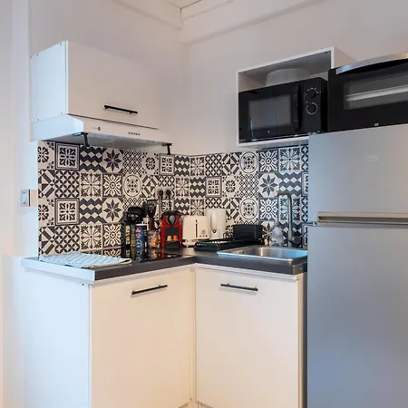 Daire Le Retro With Private Parking