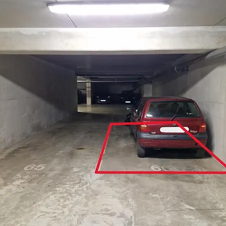 Le Retro With Private Parking